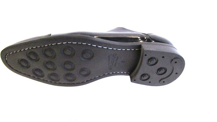 "The Apex Luxe: Two-Tone Patent & Leather Men’s Lace-Up Shoe"