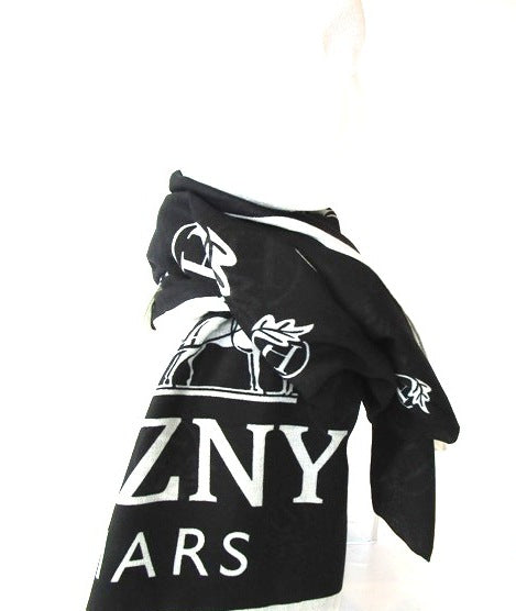 “Monochrome Muse” — Black & White Designer-Inspired Scarf
