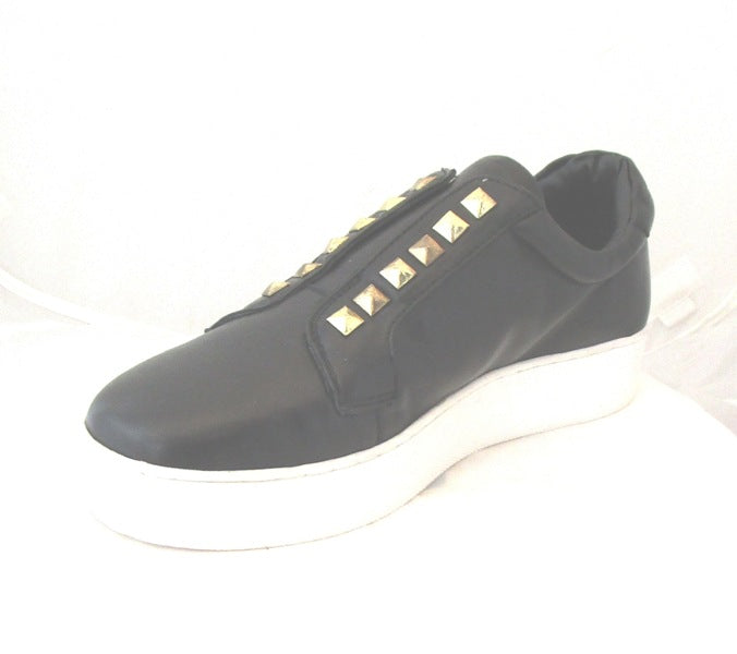 RAVELS LADIES BLACK PUMP