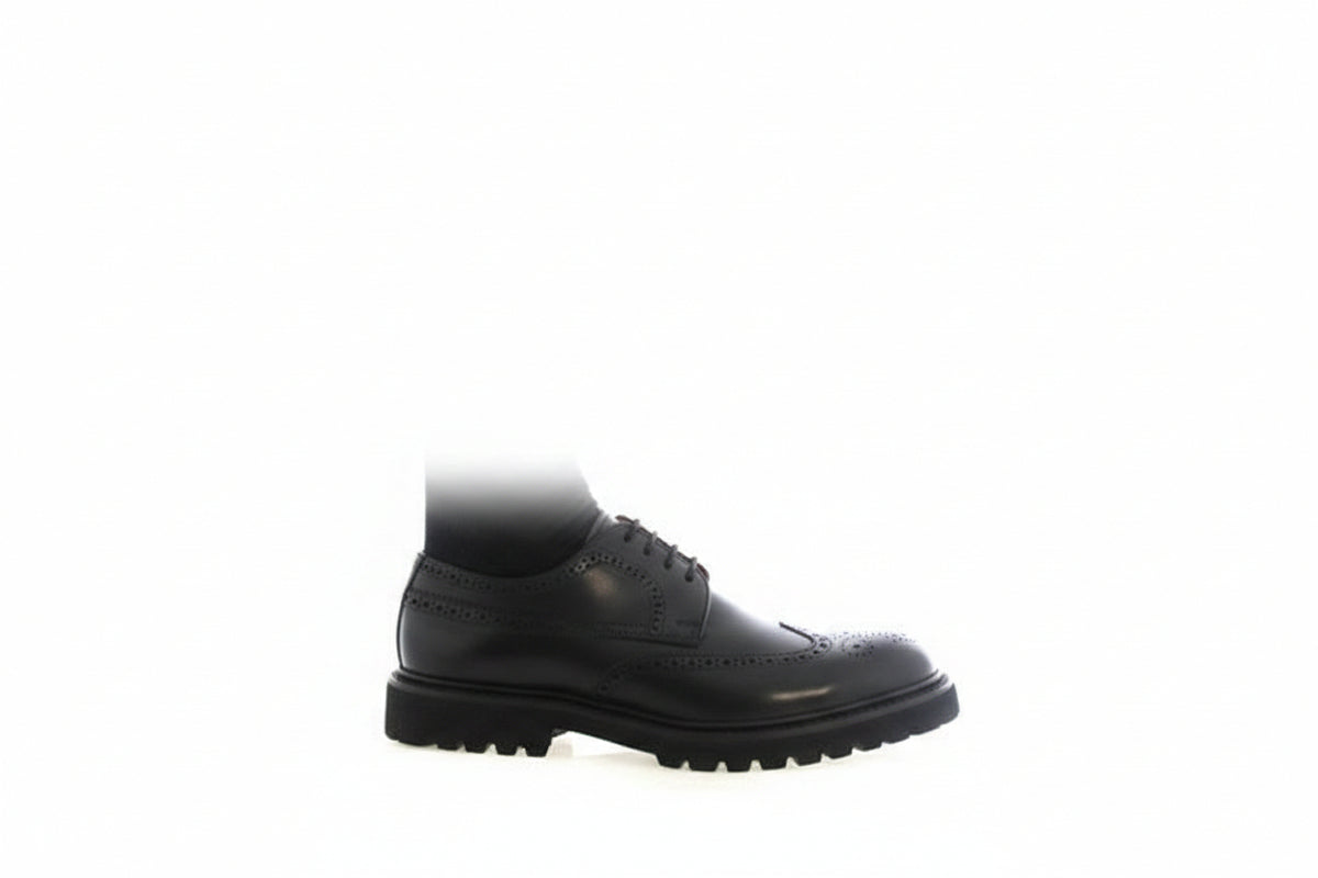 black leather chunky shoe lace up