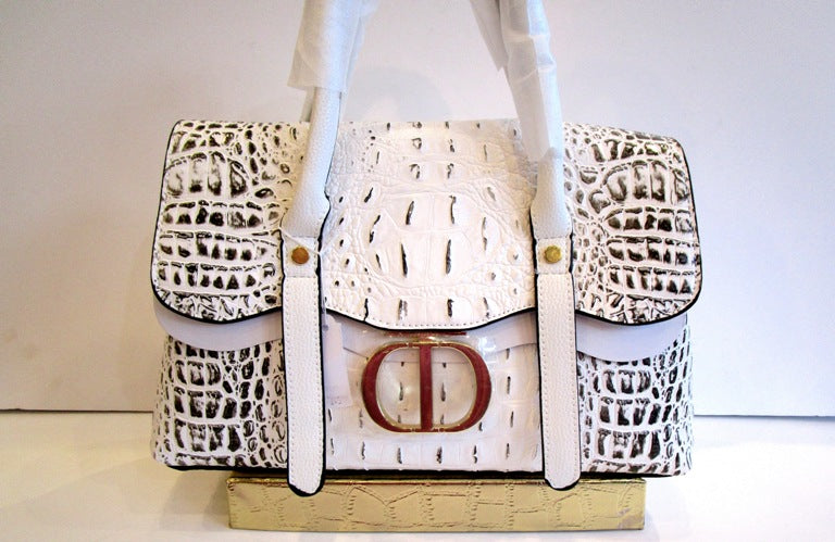 PEARL GRACE SATCHEL ✨WHITE  ALL SOLD ONLY RED LEFT