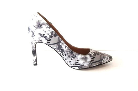 "Midnight Bloom Stiletto"