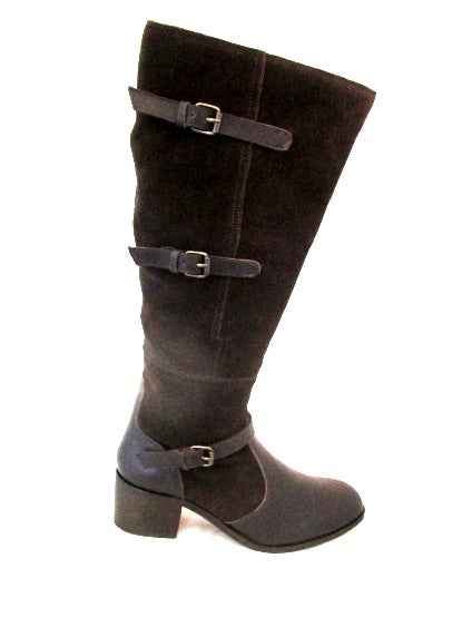 RAVELS ,KNEE HIGH BROWN BOOT LEATHER AND SUEDE MILLITARY DESIGN